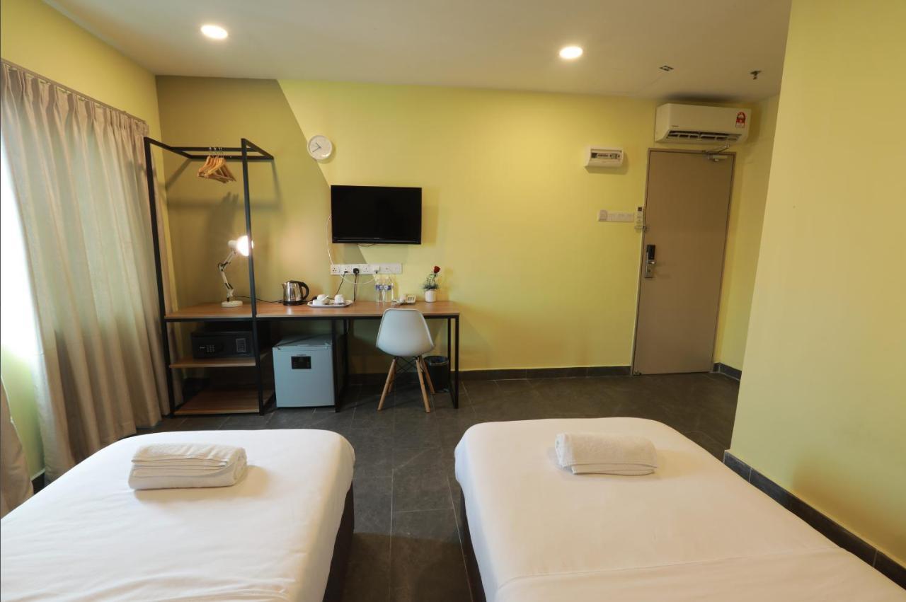 T-Hotel Mont Kiara Куала-Лумпур Екстер'єр фото