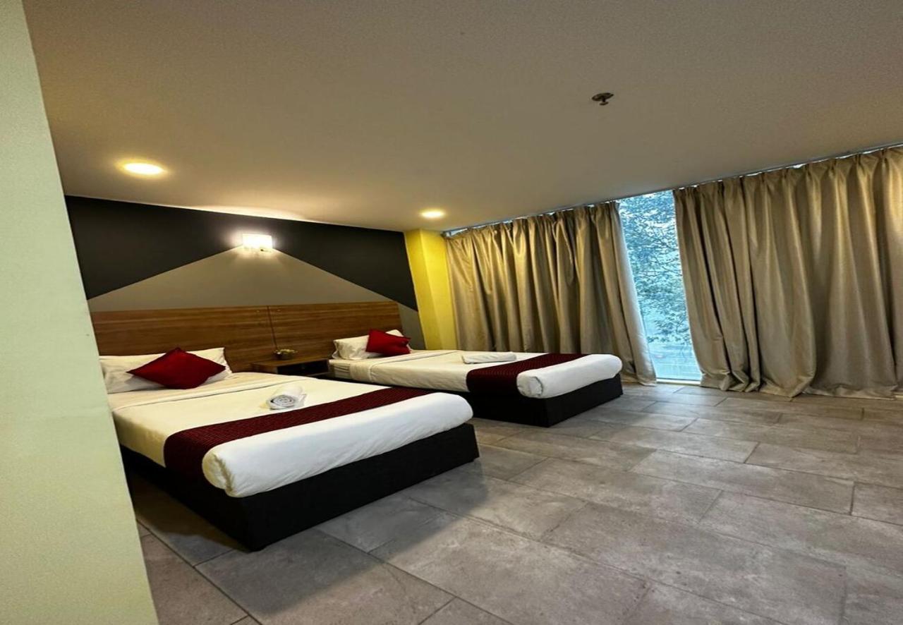 T-Hotel Mont Kiara Куала-Лумпур Екстер'єр фото